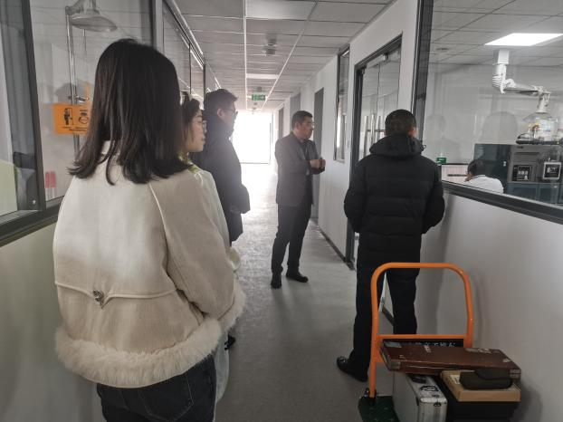 公司對萊陽兩家食品檢測機(jī)構(gòu)進(jìn)行實(shí)地考察